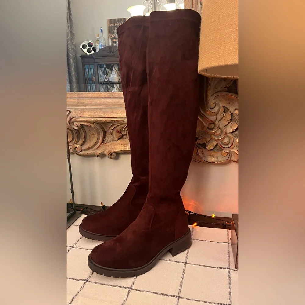LUOIKA Tall Boots Sz 10XW Chocolate Brown NWOT Never Worn Fall Winter Heavy Duty